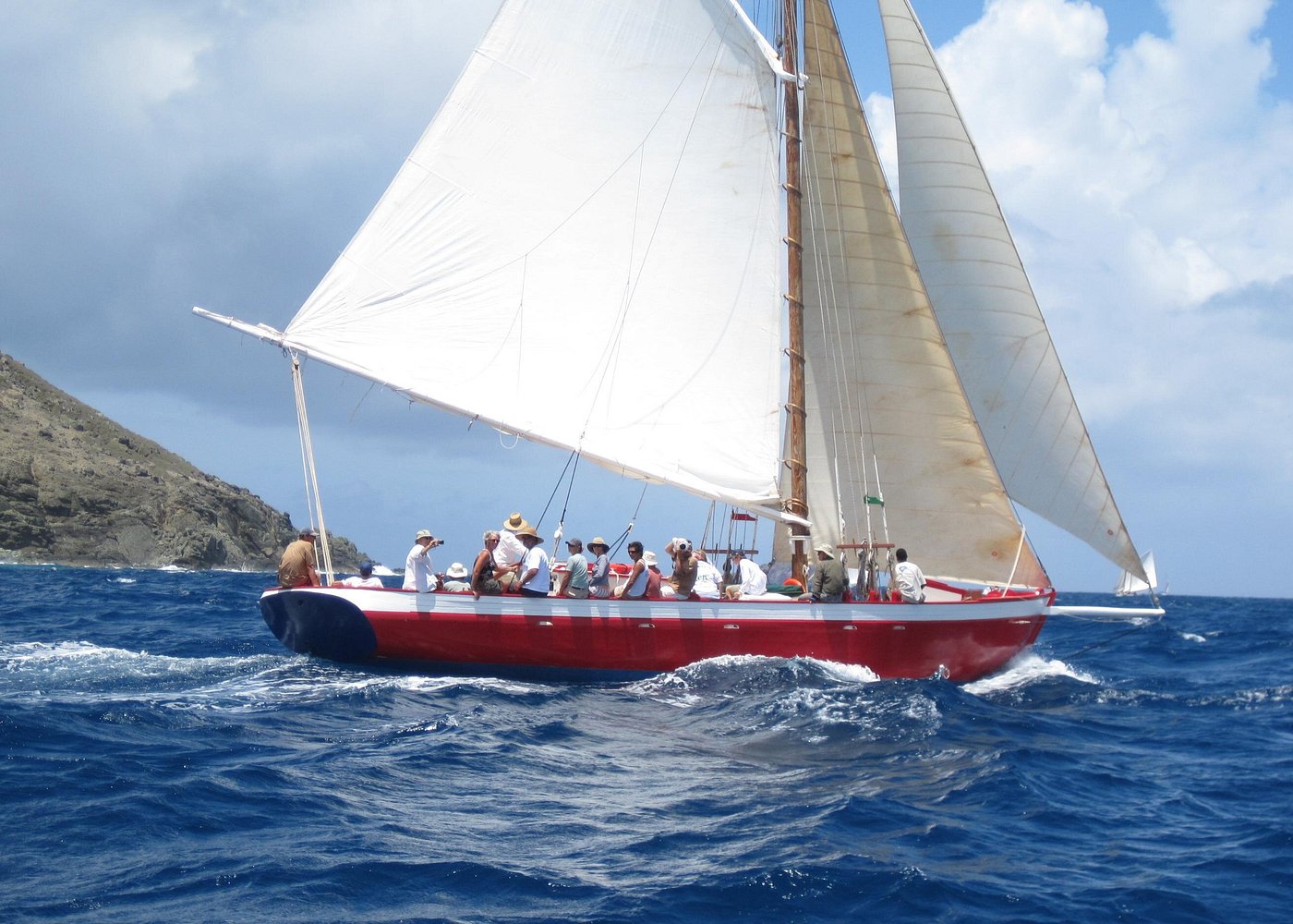Sailing in Anguilla — Tradition schooner, Prickly Pear Cays